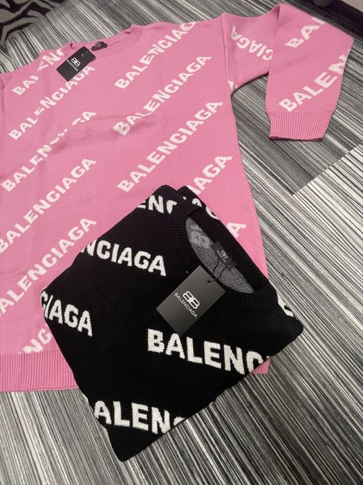 Bluza Balenciaga —>colecția noua / calitate superioara PRODUSUL