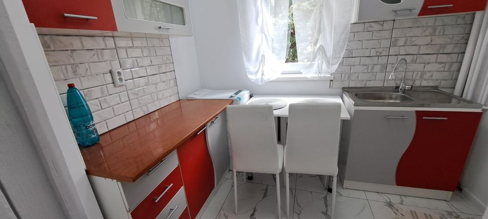 Închiriez apartament în regim hotelier sau pe termen lung în Radauti