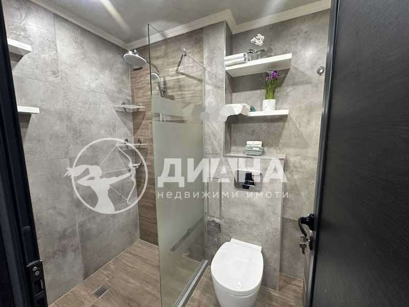 Продава се Двустаен апартамент в Пловдив, Младежки Хълм - 70 кв.м за 2258 €/кв.м - Снимка #6