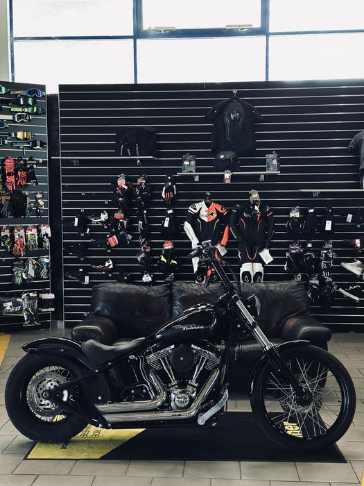 Harley Davidson FXS 2011 Softail Blackline