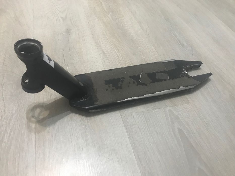 Продаю деку трюкового самоката