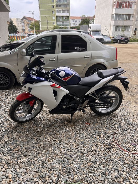 De vanzare Honda CBR 250R