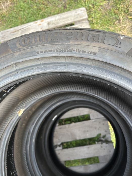 Два броя зимни гуми 255/45/20