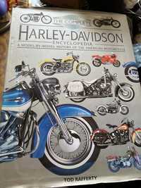 Cataloage Harley Davidson modelele si istoria