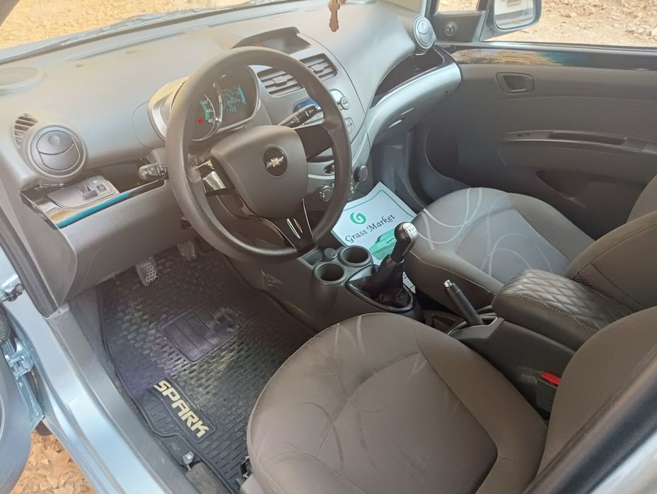 SPARK 2019 МКПП, цвет Дельфин, состояние отличное! Без ДТП! Срочно!