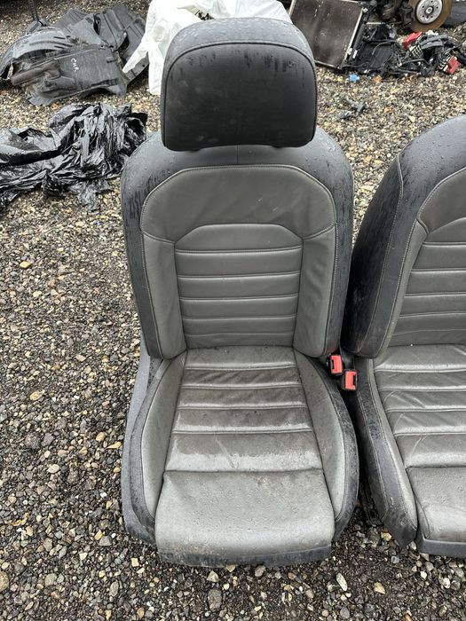 Interior piele / Tapiterie / Scaune VW Amarok