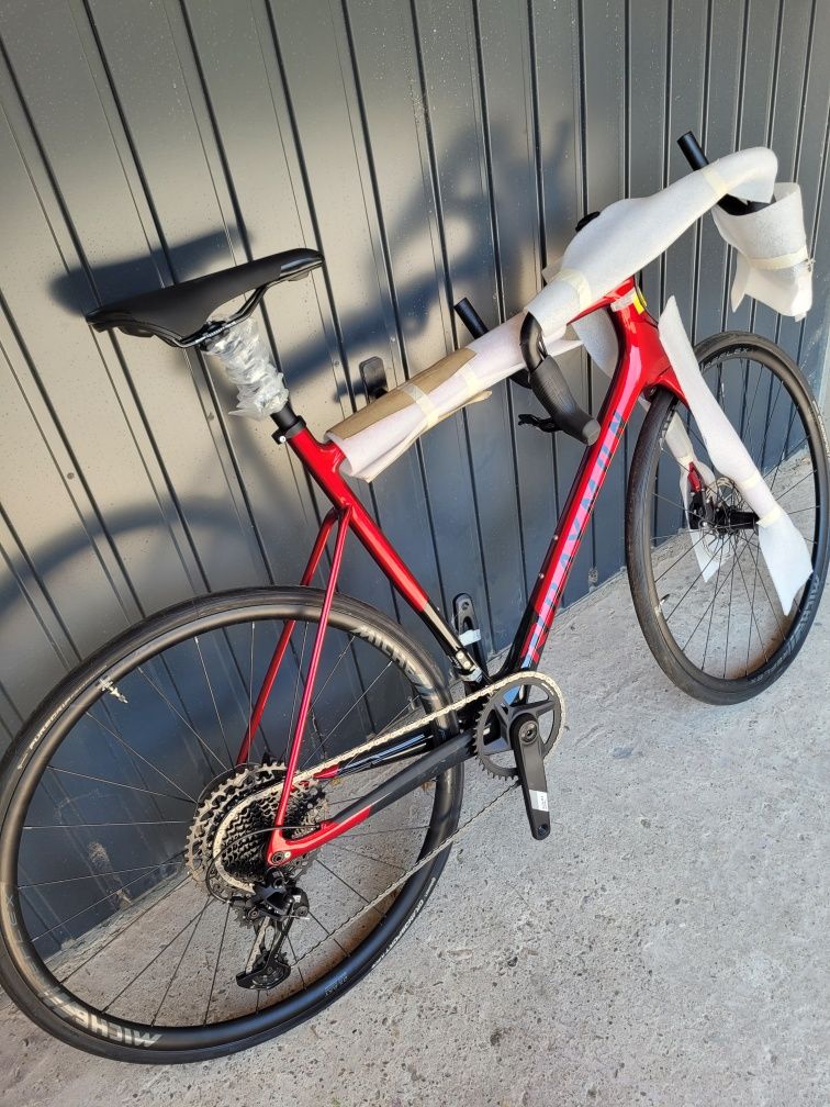Bicicleta Cursiera Raymon Carbon Disc 2024 Noua