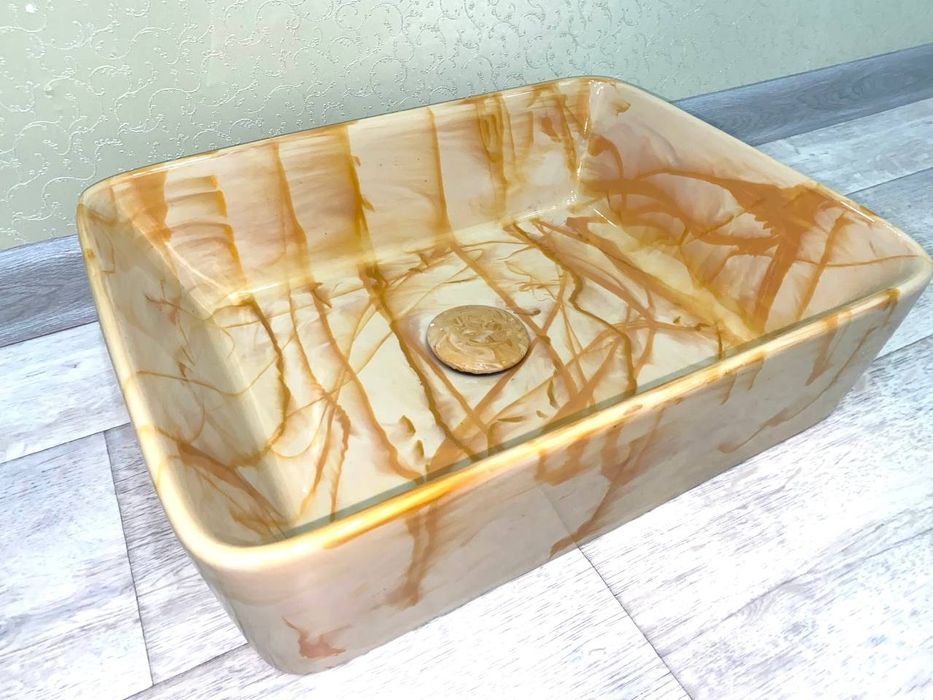 Раковина из камня