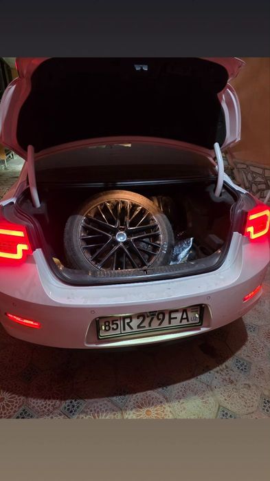 Malibu captiva. BMW. Kia elektralaga