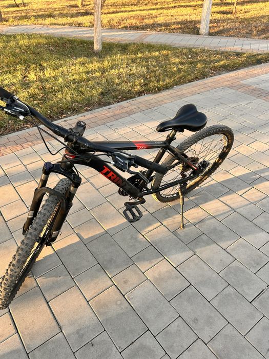 Продаю велик TRINX M136