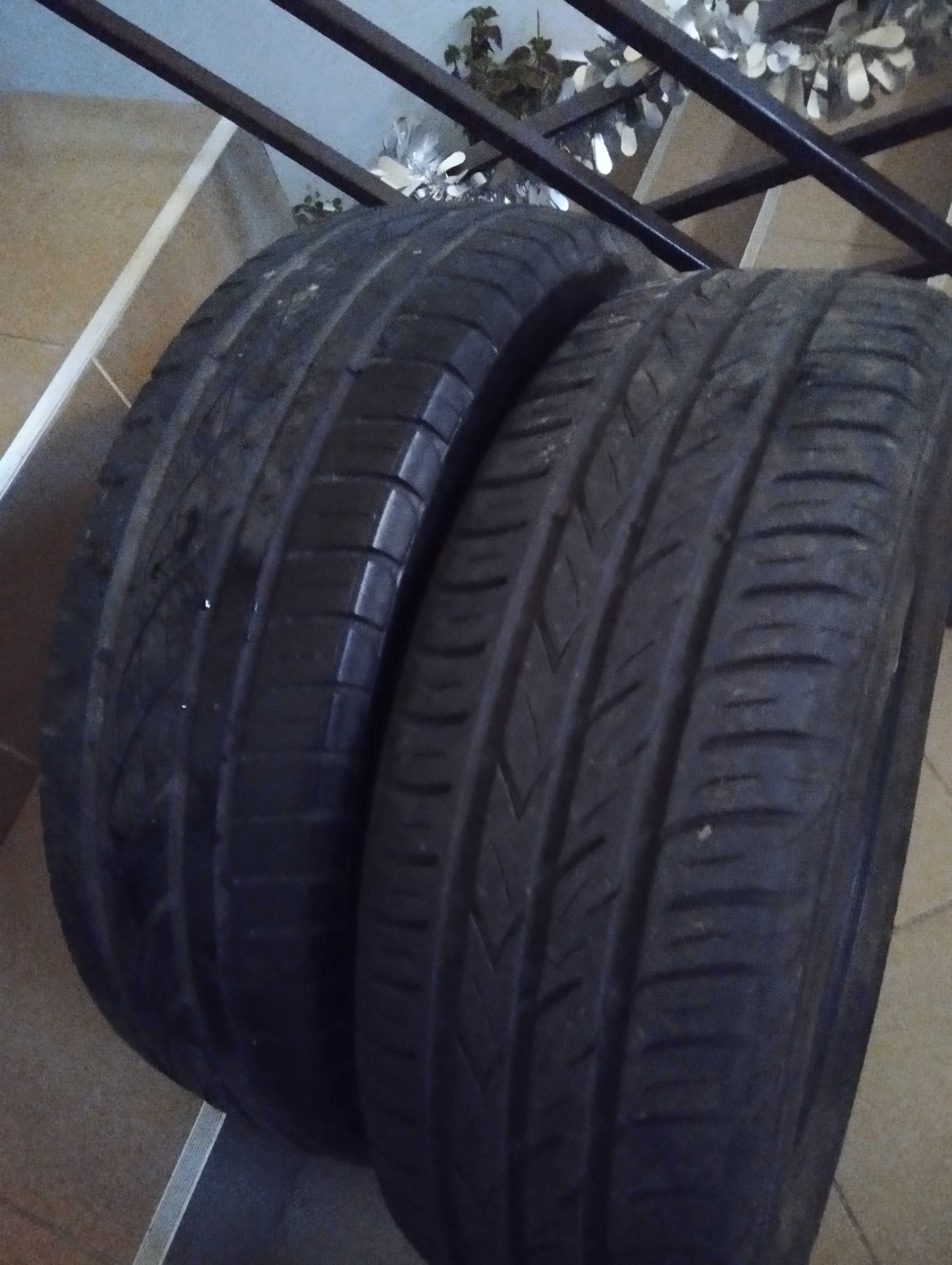 Vând cauciucuri iarna folosite R15 195/65
