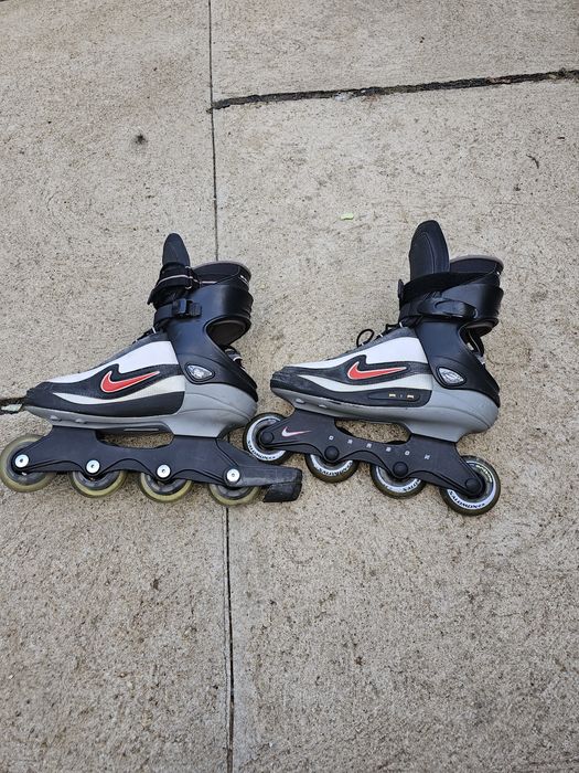 Vând Role Nike Air