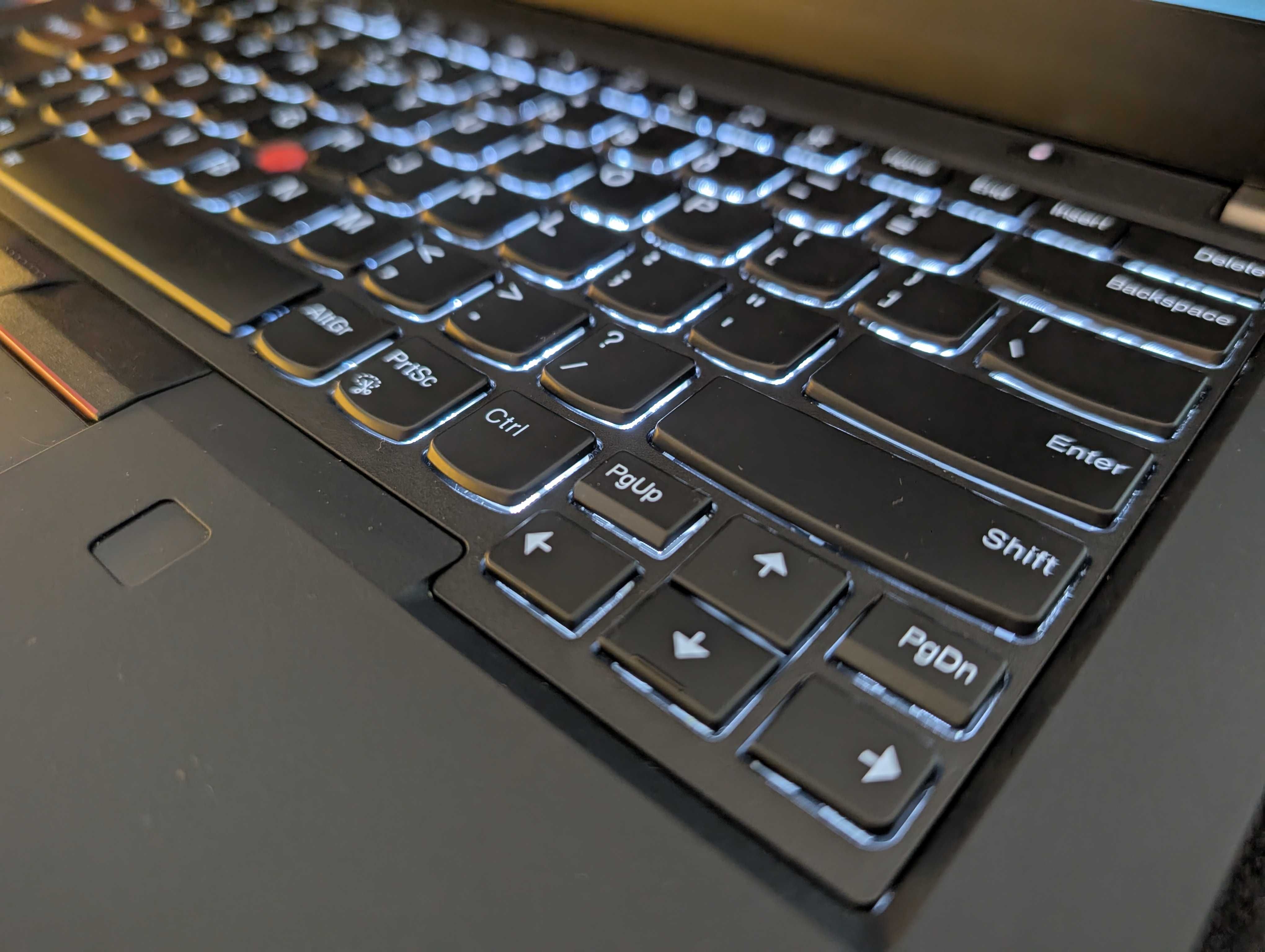 Tastatura Lenovo L380 L390 L480 E480 T490 T495 T14 Gen1 Gen2 iluminare