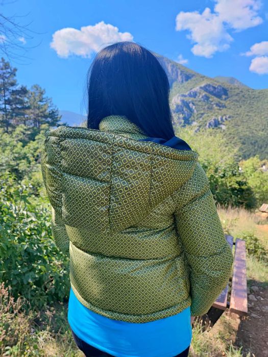 Прекрасни якета с качулка и гъши пух