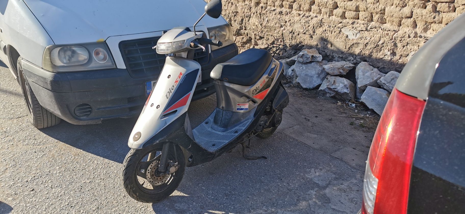 Продавам Honda dio