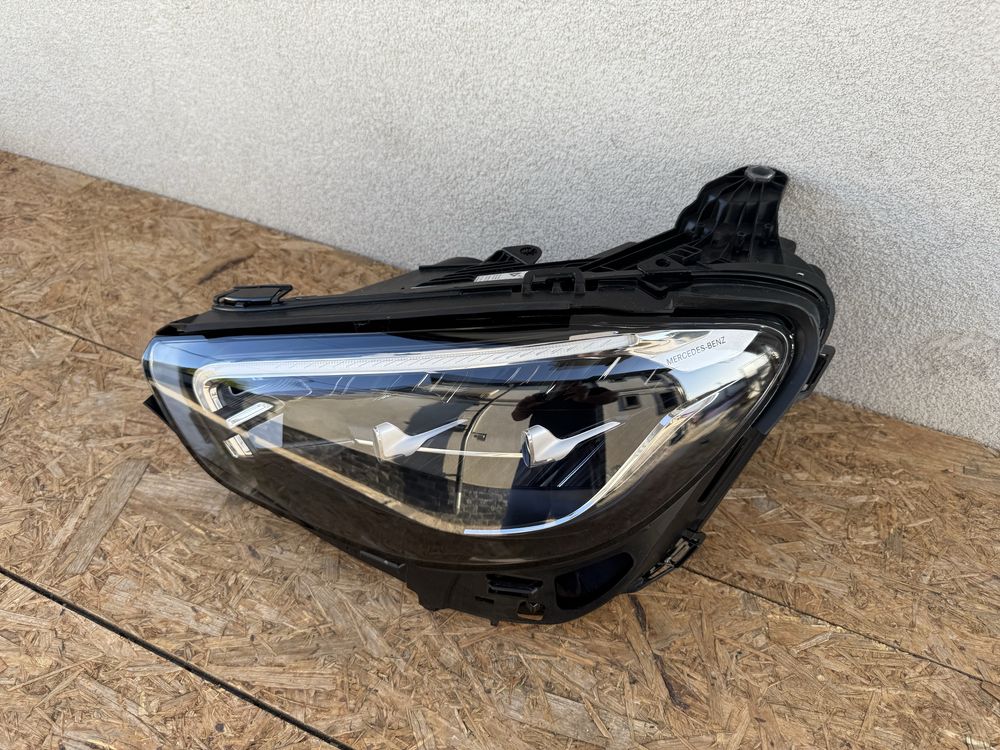 Far stanga Mercedes E Class W213 Facelift Led High Performance Origina