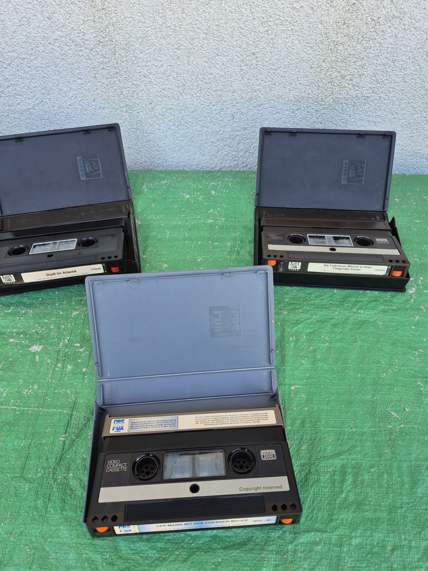 Vând 30 casete video 2000 VCC  Grundig,Siemens,Agfa 120,240,360,480min