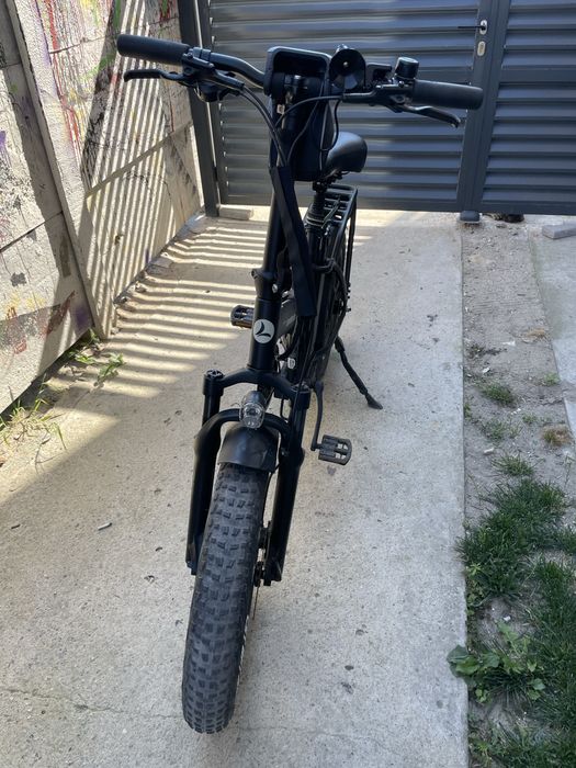 Vînd bicicletă electrică Lombardo