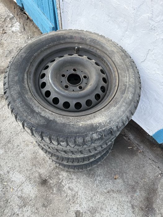 Продаю шины с дисками