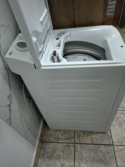 Masina de spalat rufe AEG