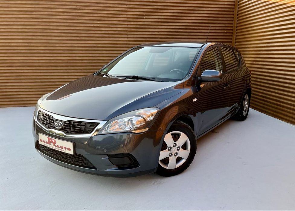 Kia cee'd 1.4 Attract,Euro5,Rate cu Avans 0,Garantie!