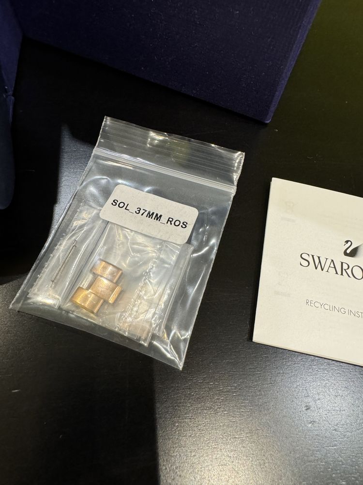 Swarovski часовник нов със сертификат