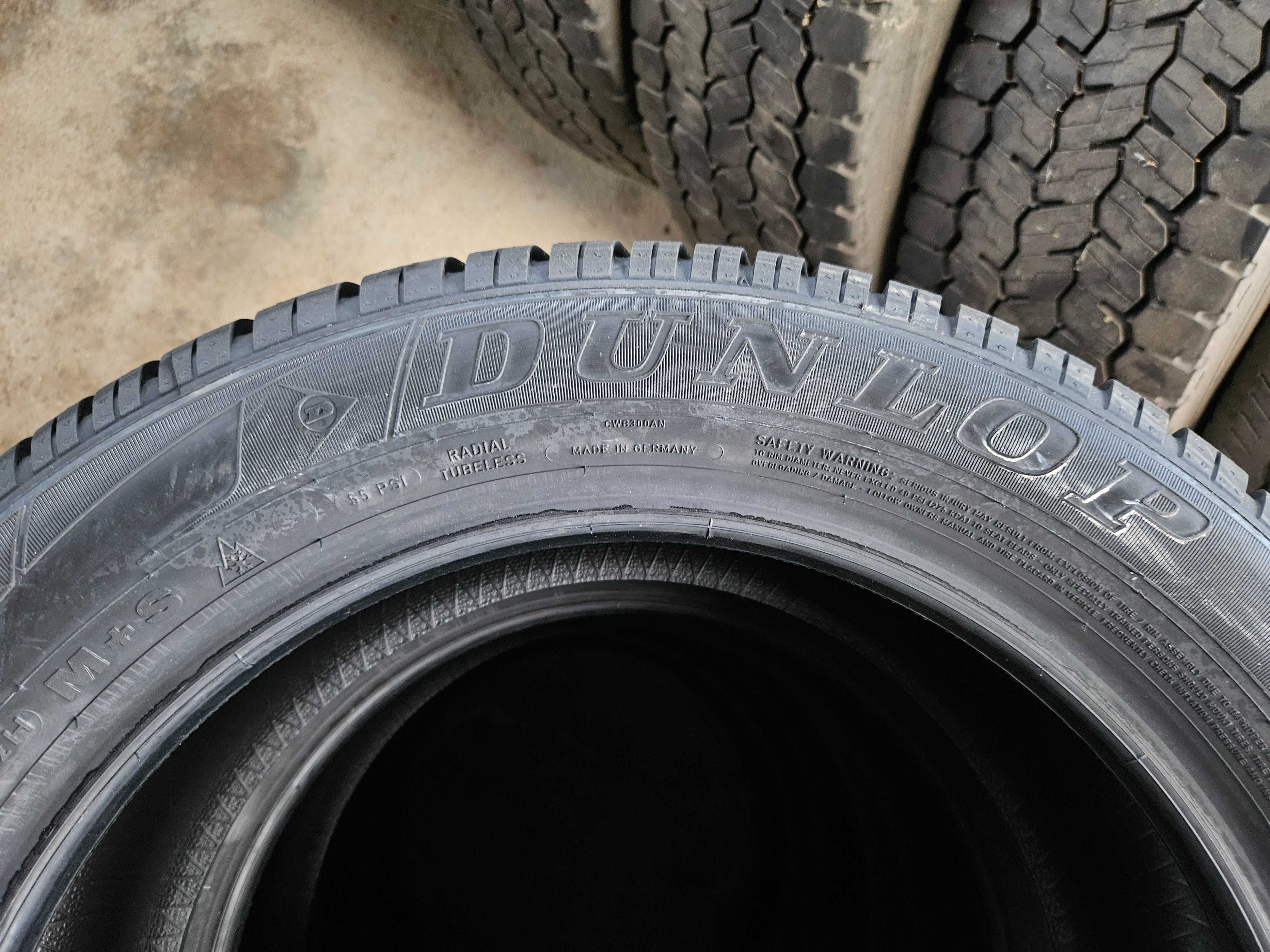 4 Нови бусови зимни гуми 215/60R17C Dunlop WinterSport 3D 104H DOT2224