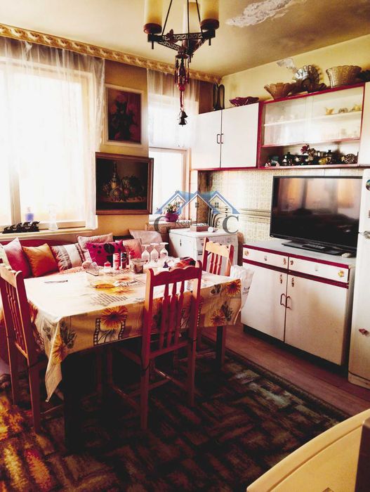 Продава се Четиристаен апартамент в Варна, Левски - 122 кв.м за 1763 €/кв.м - Снимка #19