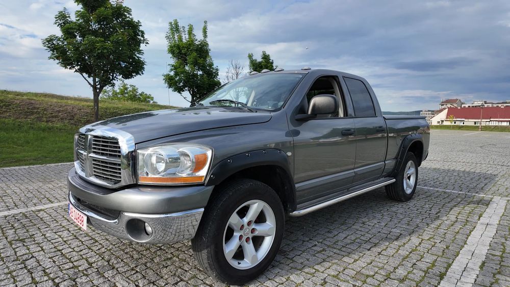 Dodge RAM Dodge RAM 1500 4.7 cabcrew autoutilitara benzina + GPL 2006