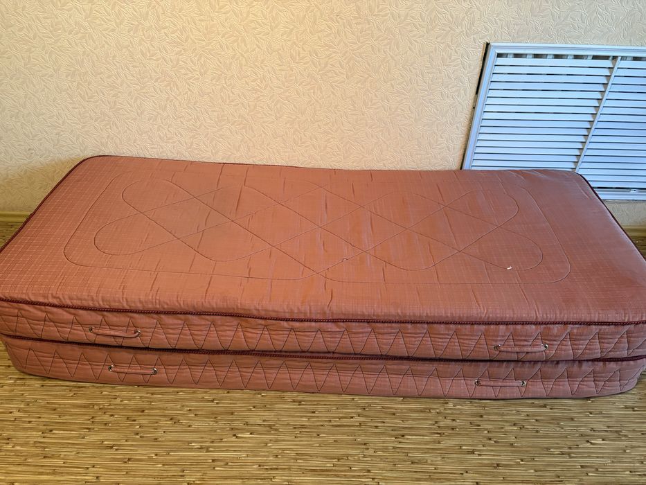 Матрасы 1,5 (1шт)