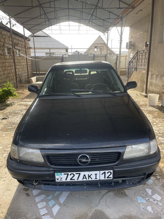 Опел астра 16v 1.6 газ-бензин