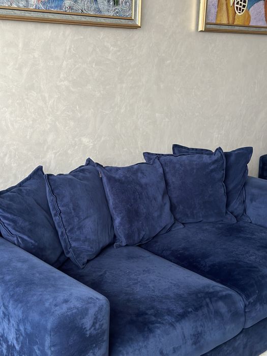 Продаётся диван б/у в отличном состоянии.