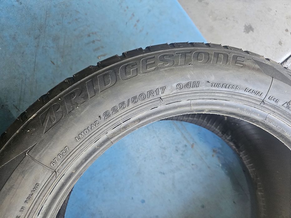225 50 17 m+s bridgestone runflat 2020