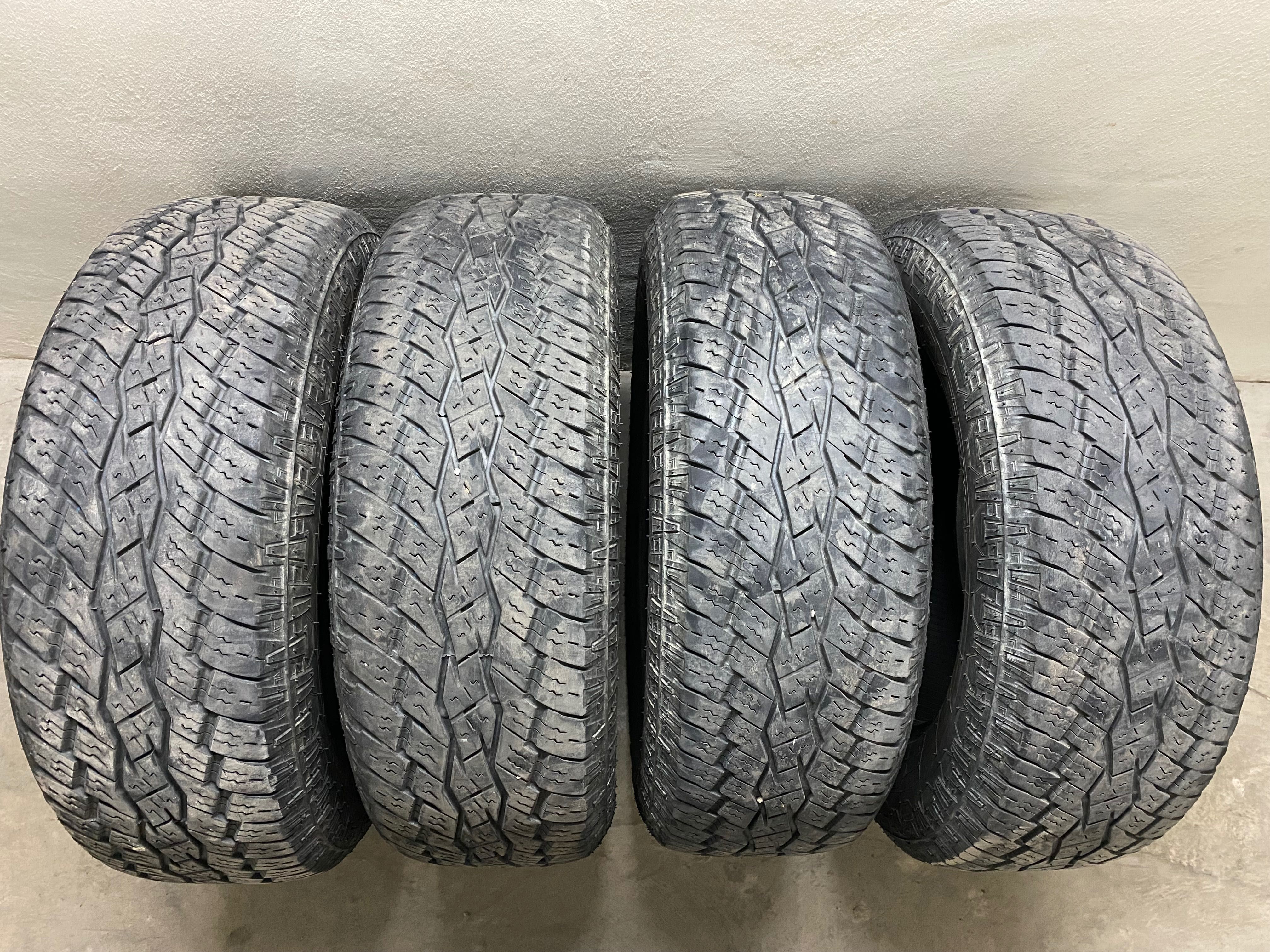 Гуми 245/65/17 Toyo Open Country A/T Plus
