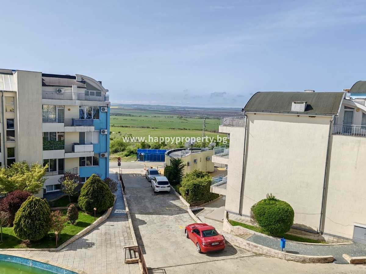 Продава се Двустаен апартамент в с. Кошарица, Област Бургас - 70 кв.м за 750 €/кв.м - Снимка #14