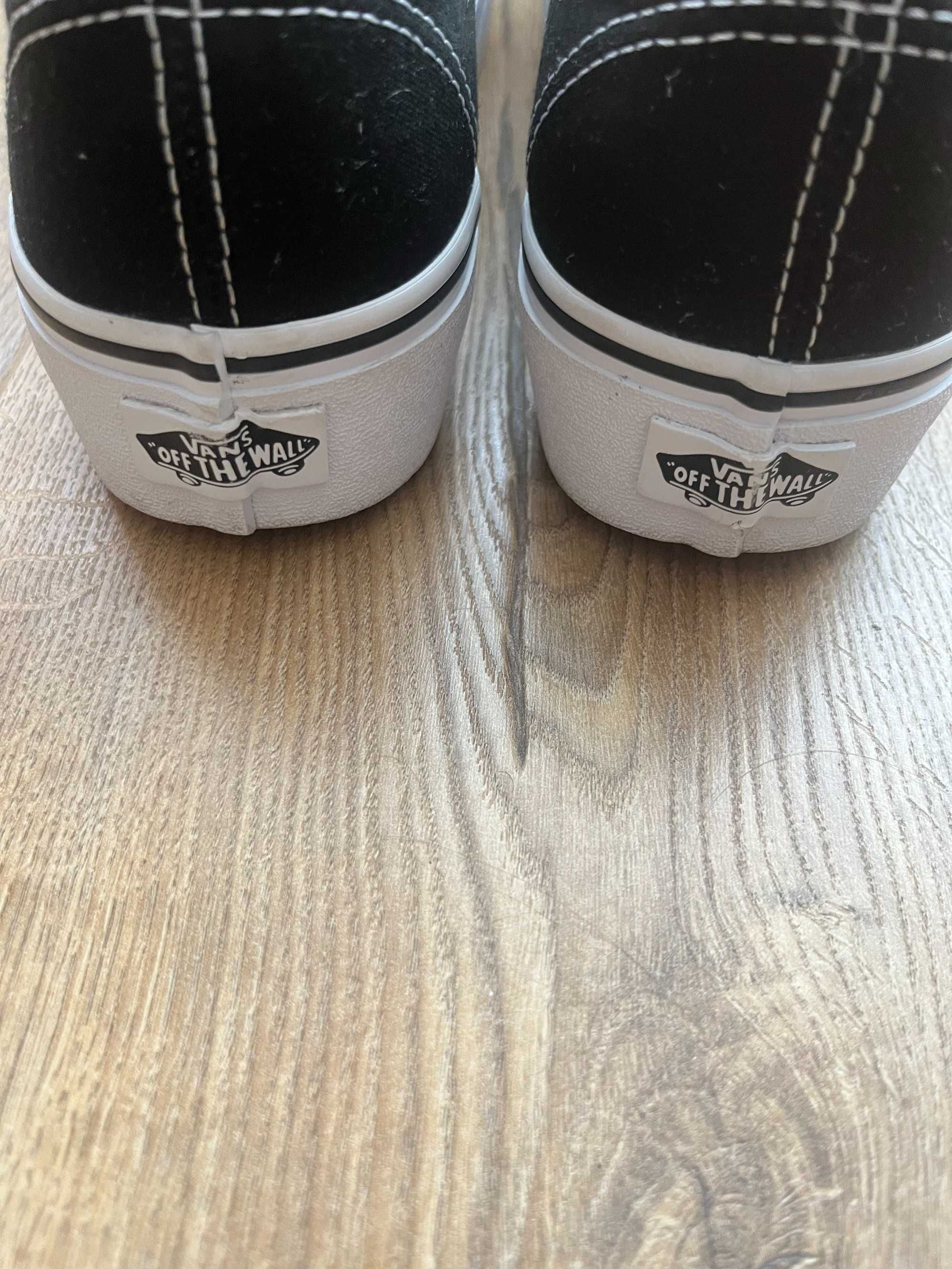 Vans Authentic - 40 номер