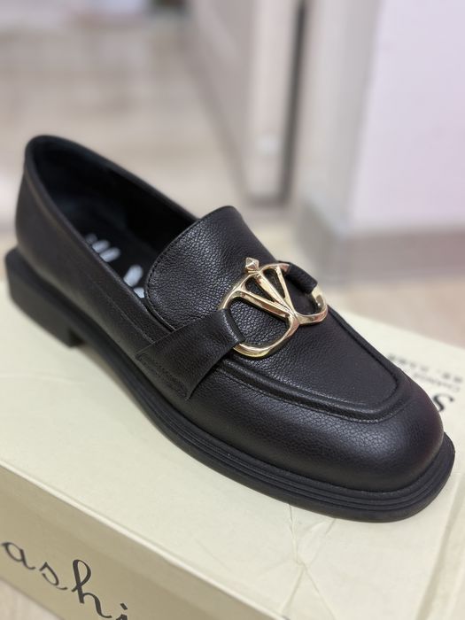 Новые лоферы по низкой цене