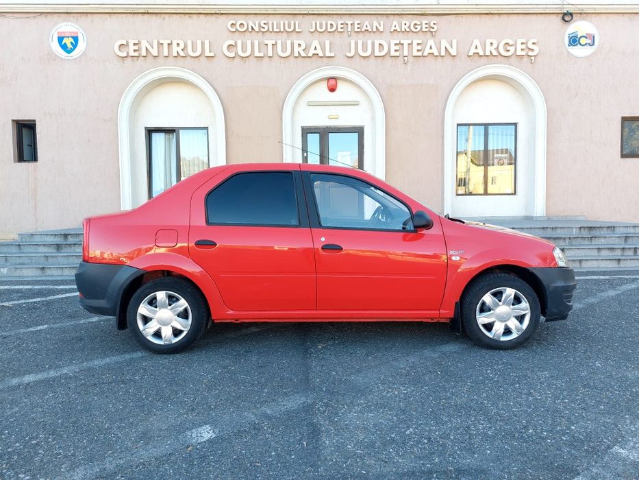 Vând Dacia Logan 2012un singur proprietar