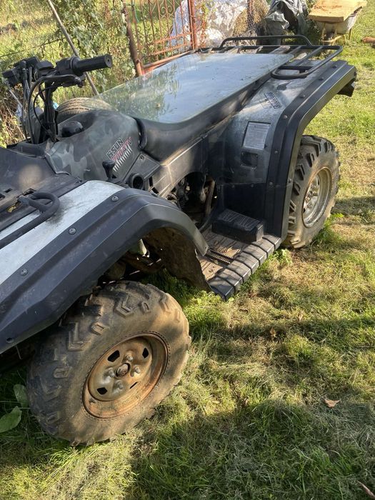 Vând atv defect