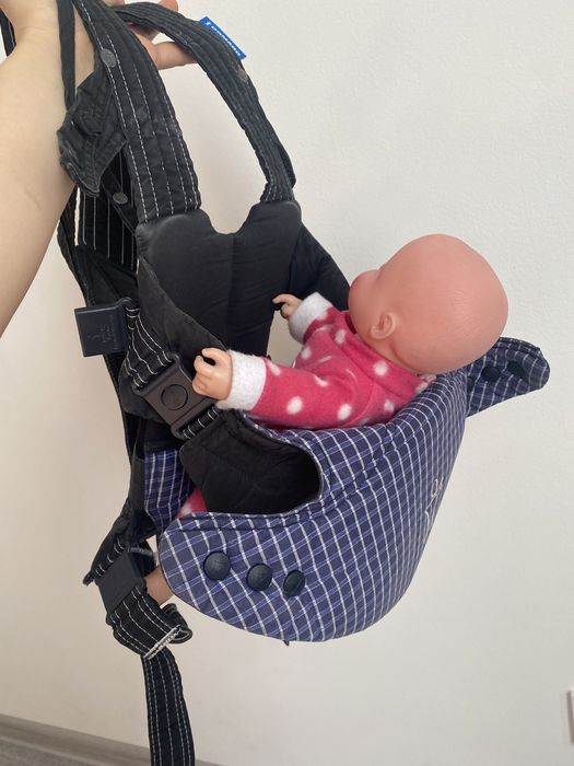 Продам кенгуру для ребенка и защита от падений в виде пчелки в подарок