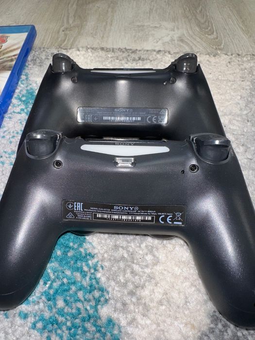 PlayStation4 500GB в добро състояние. (PS4 FAT)