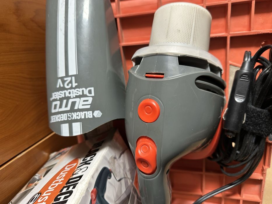 Aspirator auto black&decker