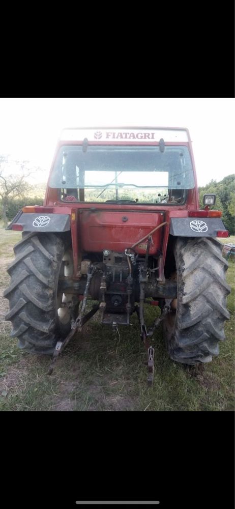 Fiat Agrii 70-90 cu incarcator frontal