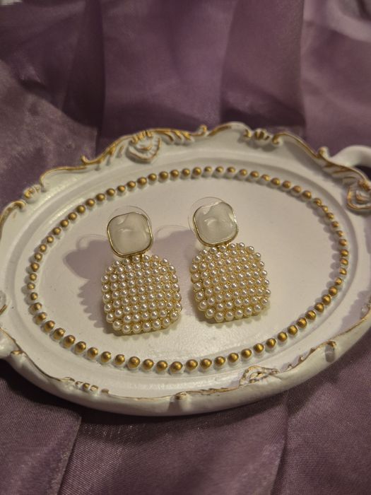 Cercei Milky white tip Zara