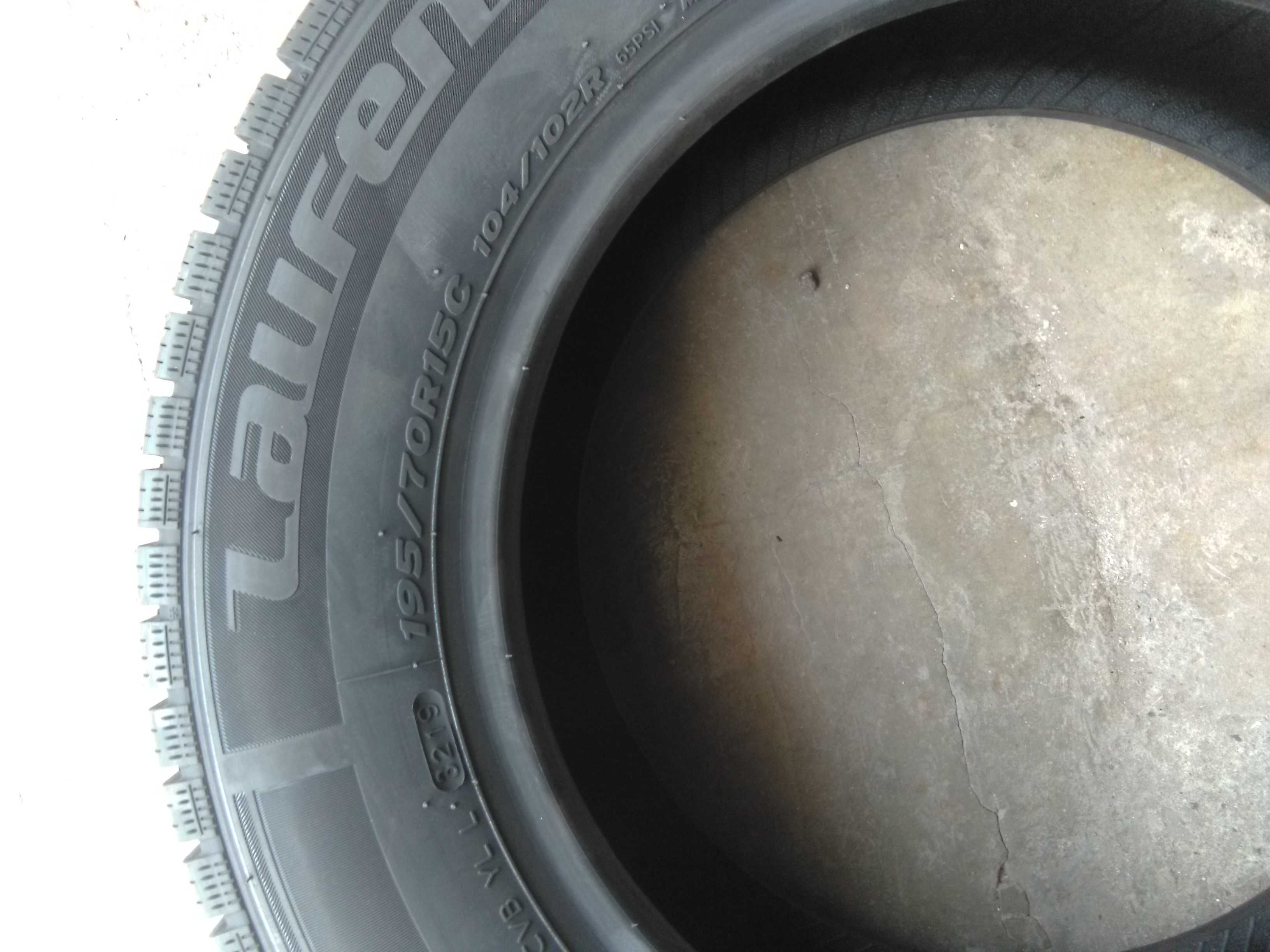 Продавам нови зимни гуми 195/70R15C Laufenn LY31 - 155,00 лв/бр.