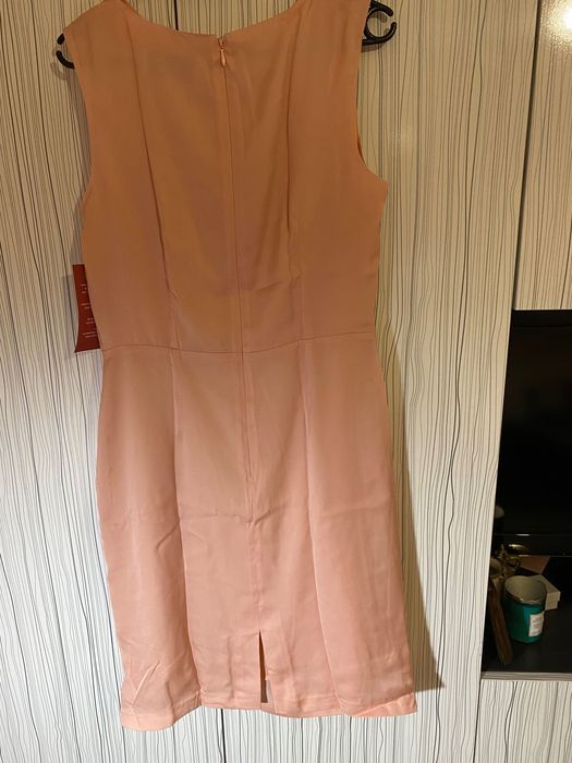 Дамска елегантна рокля truth