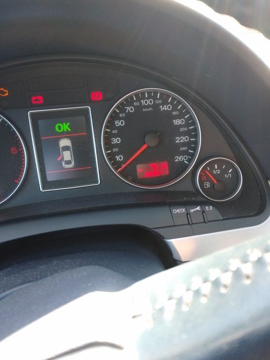 Vând sau schimb cu Logan după 2012 +- diferența  Audi a 4 B7 2006
