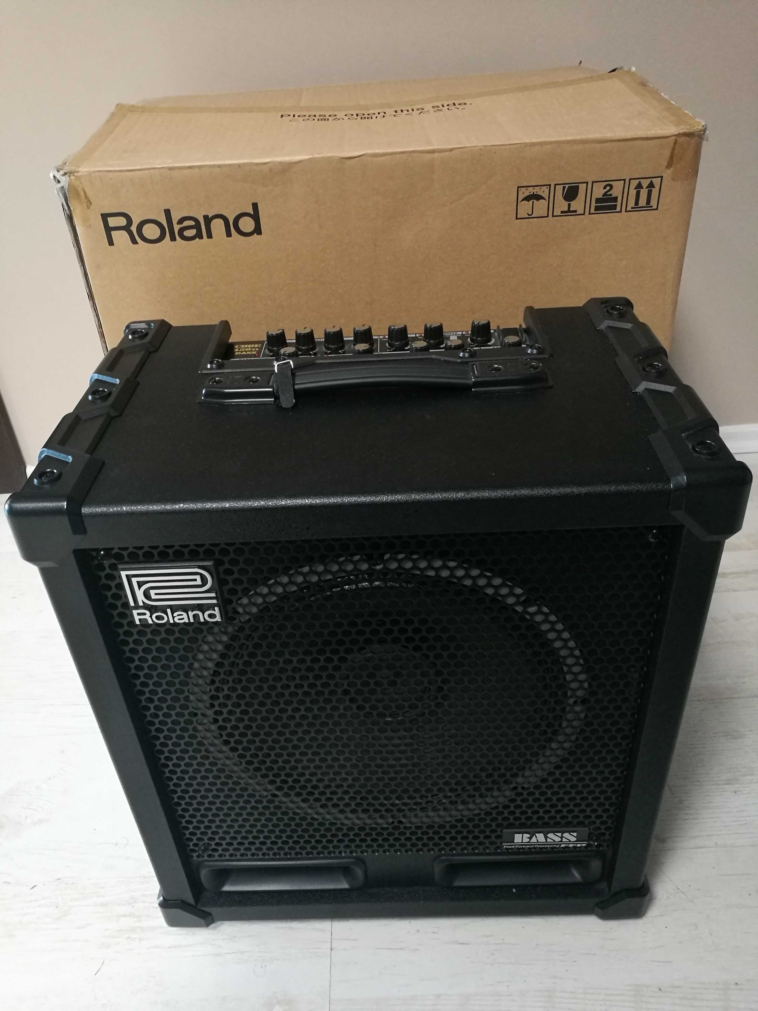 Roland 120XL Bass cube / за бас китара