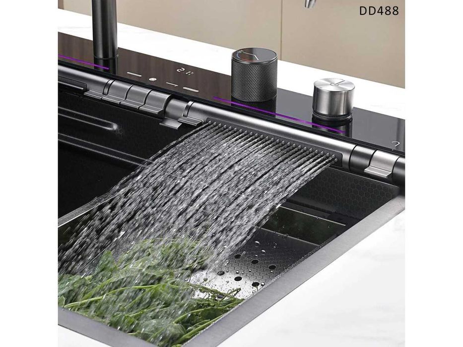 Chiuvetă de bucătărie de lux cu funcții și afișaj negra