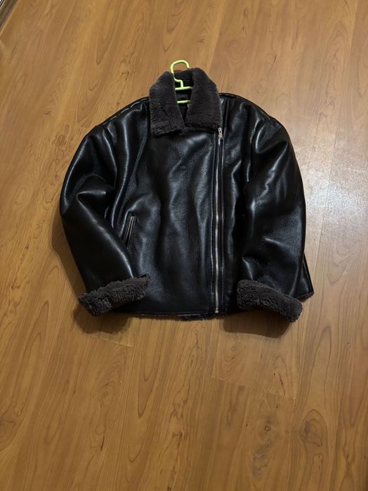 Зимно подплатено кожено яке Mango